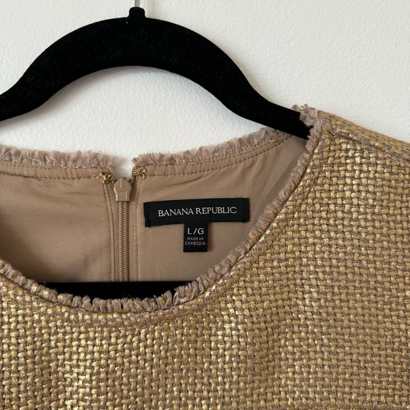 Banana Republic Women’s Gold Top Size L Weave Textured Metallic Shell Blouse - Picture 3 of 8